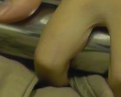 Gcolle PPV 344052 電車で女の手に勃起チ○ポ押付けVol.13～穴と指の女王？開け待ちチャックの闇穴に吸込まれる人差指～