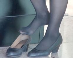 Gcolle PPV 974122 脚の綺麗な受付嬢OLのパンプス脱ぎ…黒パンストの蒸れ蒸れ足裏＆つま先