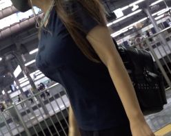 Gcolle PPV 967526 超爆乳の揺れ！Hカップギャルの激しすぎる鬼揺れ乳！