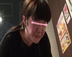 Gcolle PPV 530986 【Vol.1さっちゃん編】素人のゲロ(酔っ払い～嘔吐まで)【自然嘔吐】.