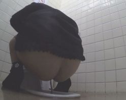 Gcolle PPV 596971 ションベン・ウンコ・オナラ すべてを同時にブリブリ出す器用な女ｗｗｗｗｗ