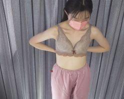 Gcolle PPV 976262 【検診】アイドル…ですよね？華奢BODYに映える濃厚乳首