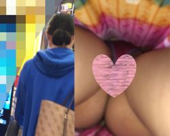 Gcolle PPV 782453 【撮影者逮捕！社会的死！】危険すぎるTバックパンチラ撮影現場