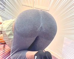 Gcolle PPV 941094 超Sクラス最強セレブ奥様のマ〇筋が露わに！スーパーボディに”マル秘”なアレを見せて庶民を挑発！ 下品なパッツンレギンス 人妻編