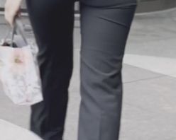 Gcolle PPV 845746 モッチリしたワガママ美巨尻で男をたぶらかす！　下品なパンツスーツエロ尻編
