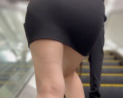 Gcolle PPV 955344 《こんなチャンス二度とない！大胆な格好をする超美尻モデル》