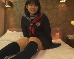 Gcolle PPV 360005 悶絶バイブ責め　ロリ系美少女　あみな　ドイツ製バイブで子宮口突かれて、アヘ顔全開、イキまくる！　セーラー服編